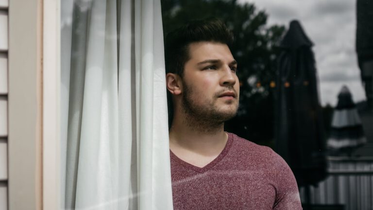 How to Spot a Cheater in the First 3 Dates