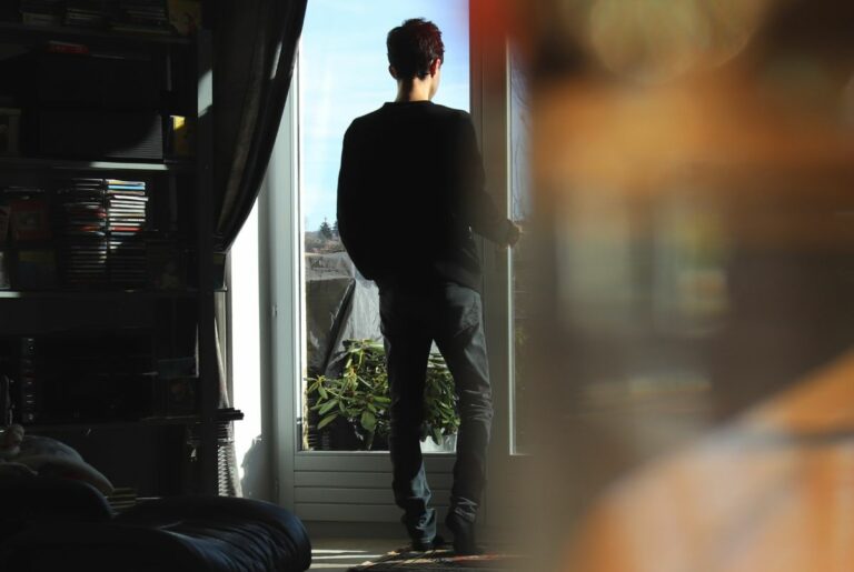 Nearly Half of Young Australians Are Emotionally Lonely, New Survey Finds